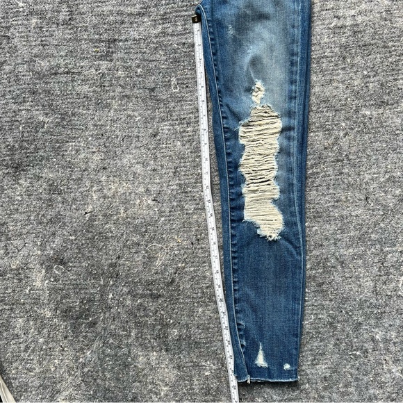 NWOT J.Brand Skinny Jeans, distressed, cropped, high waist CUT 12677 Sz 24 - Picture 8 of 12
